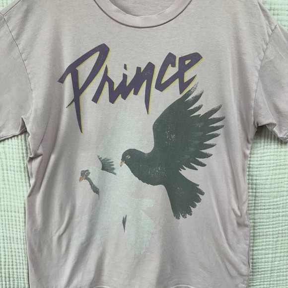 Daydreamer Prince World Tour Weekend Tee pink purple pastel women's size small - Picture 3 of 8